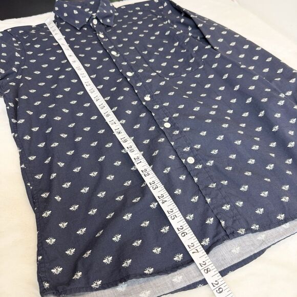 Far Afield Button Up Shirt Navy Blue Bumblebee Print Long Sleeve Men’s Small - Picture 7 of 9